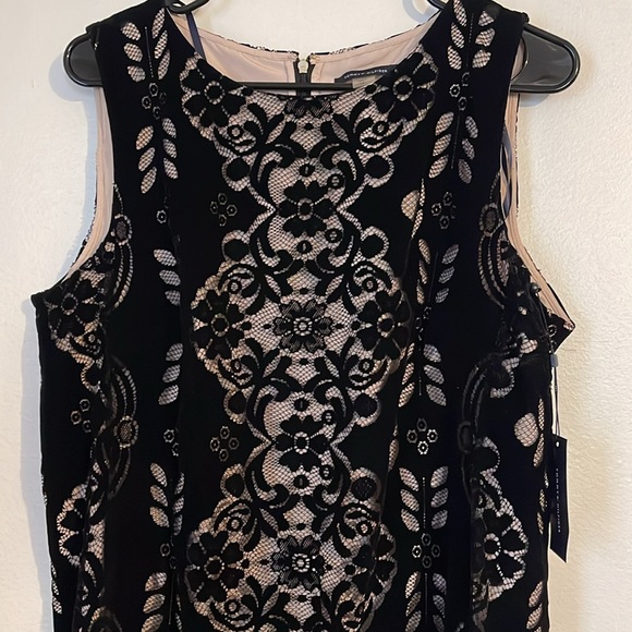 🌹NWT: TOMMY HILFIGER SHEATH LACE SLEEVELESS ROUND NECK DRESS - Picture 4 of 12